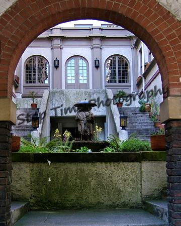 Courtyard Arch